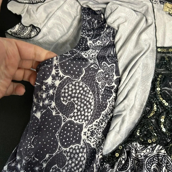 One World Bat Wing Bohemian Embellished Top Women’s Large Lace Flutter Sleeve - Picture 13 of 16